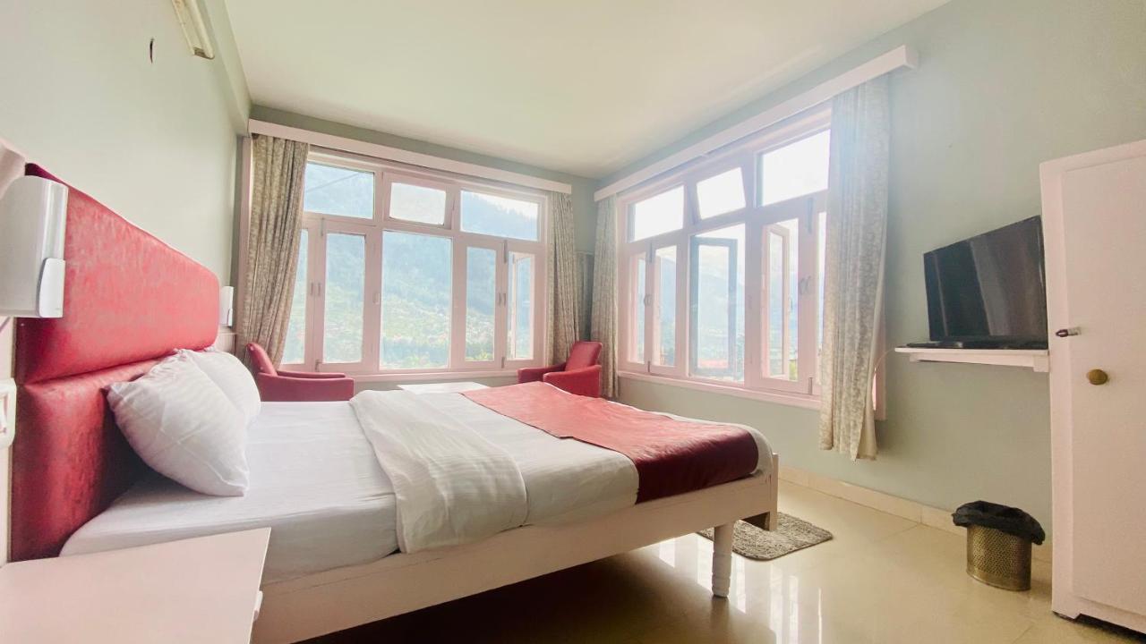 Hotel Meadows View, Near Mall Road Manali Екстер'єр фото